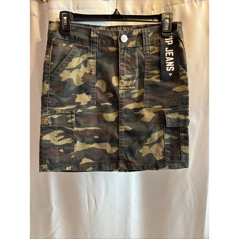 VIP Jeans Green Camouflage Mini Skirt Stretchy Cargo Zip‎ & Button Size Medium
